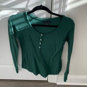 American Eagle Women’s Button Henley Size S